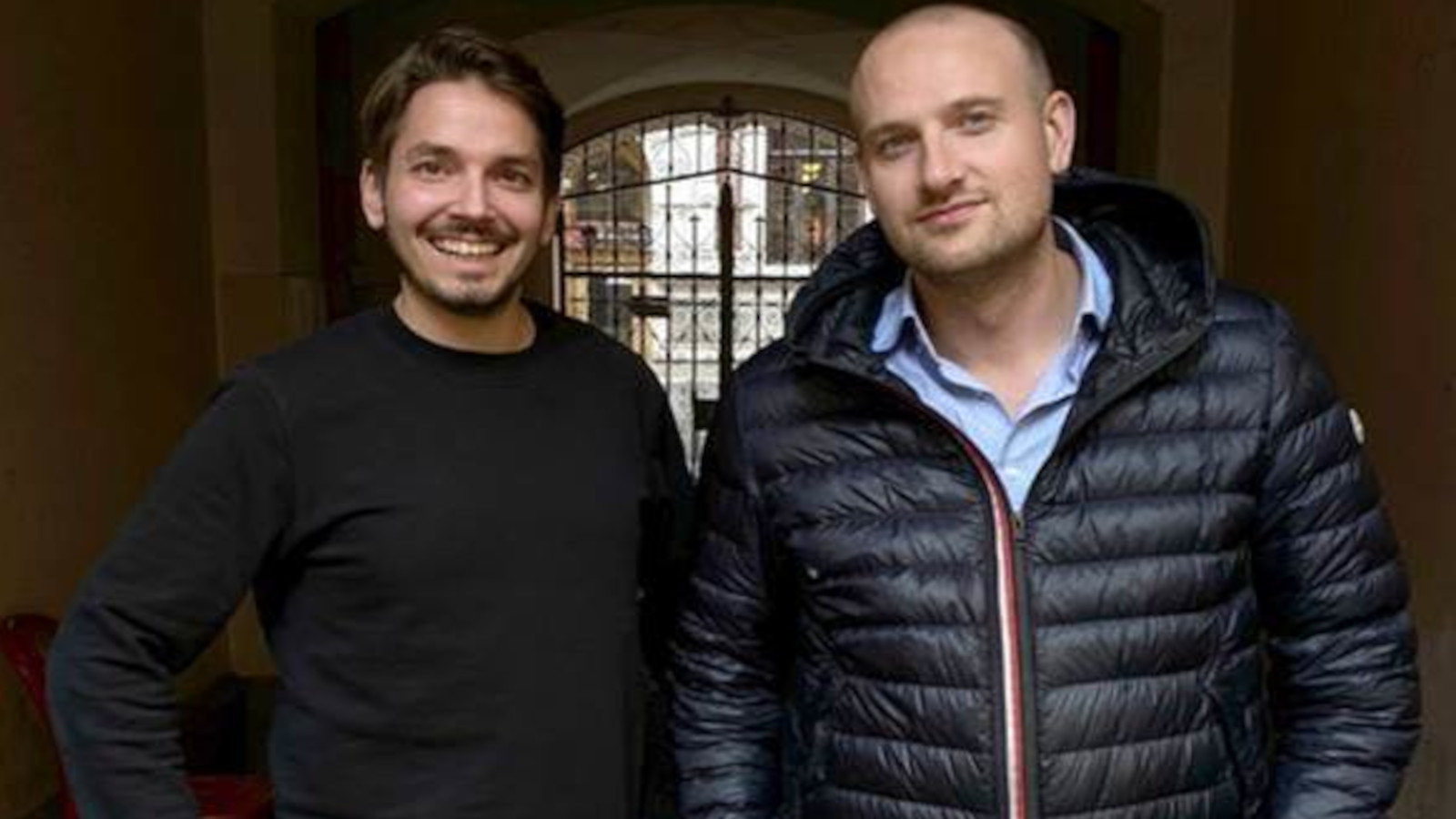 Max Seeck ohjaa kauhutrillerin Koputus yhdessä Joonas Pajusen kanssa.