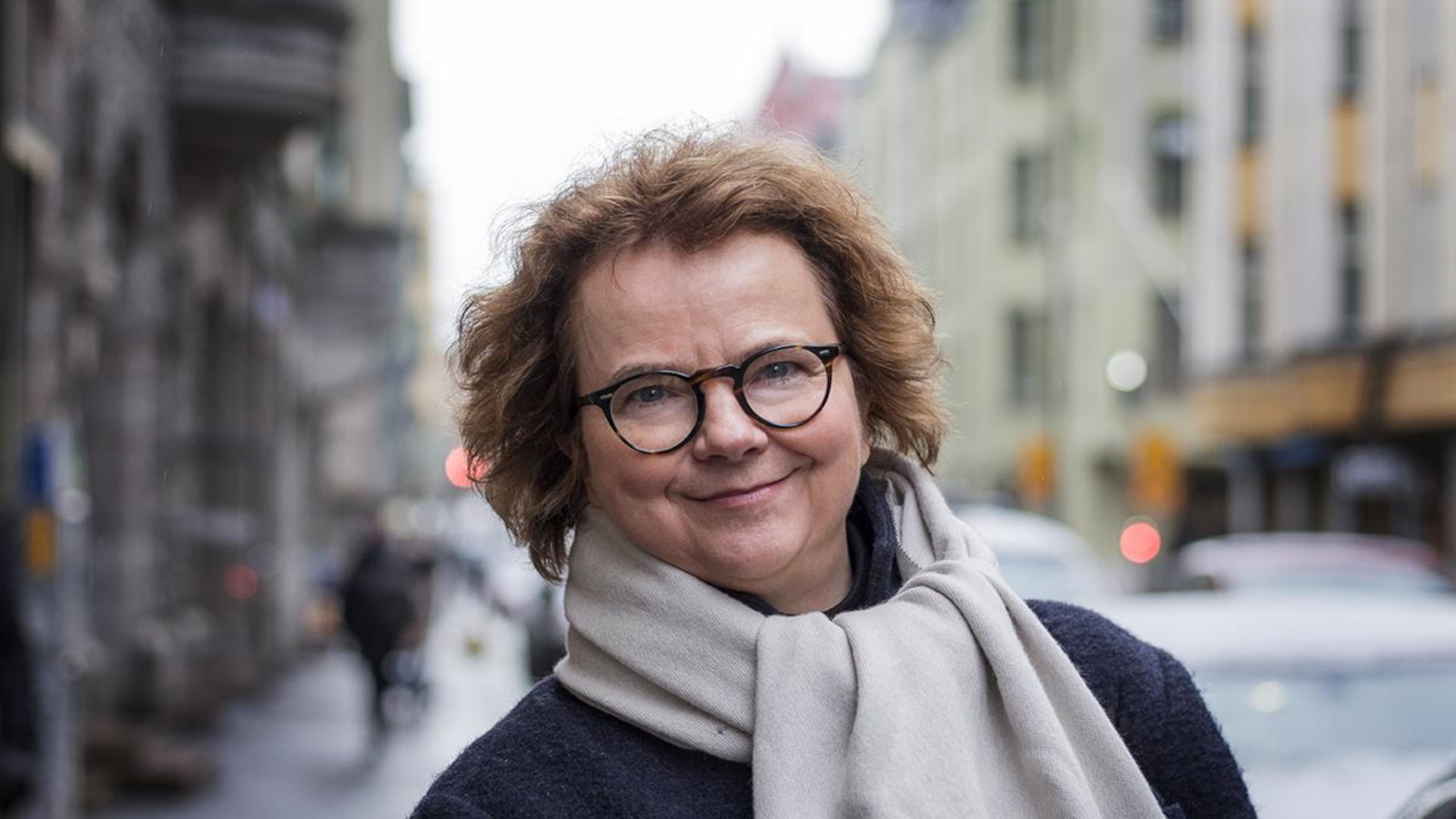 Kolmas Ritarihuone – Helsinki - konserttisarjan taiteellisesta suunnittelusta vastaava professori Laura Kolbe.