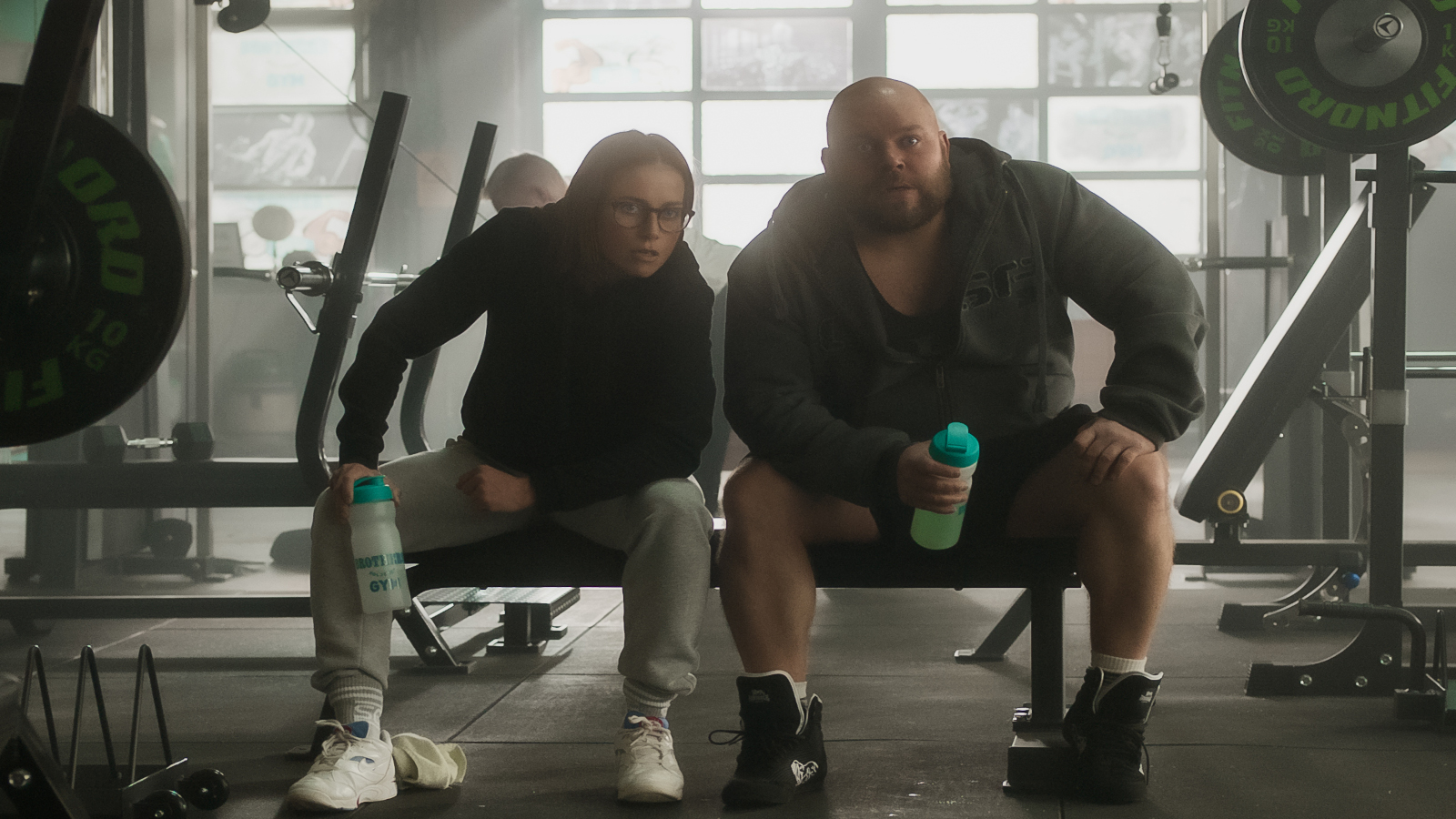 Punttikomedia -elokuva avaa kehonrakennukseen ja fitness-kulttuuriin liittyviä ennakkoluuloja asianatuntevasti ja samalla viihteellisesti.