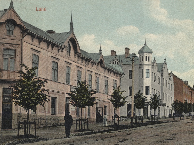 Lahden Rautatienkatua 1910-luvulla<br />
Lahden kaupunginmuseon kuva-arkisto