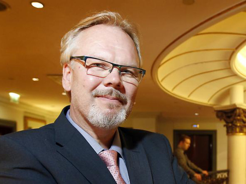 Oopperajuhlien taiteellinen johtaja Jorma Silvasti. Kuva: google.fi