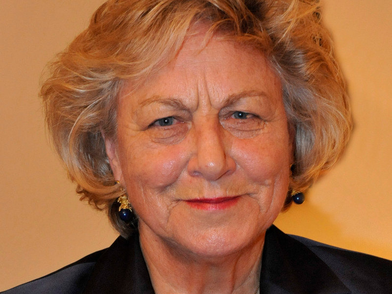 Kirjailija Martha Schad