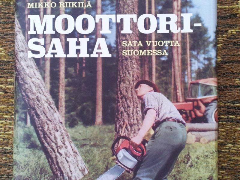 Moottorisaha, kuva kirjan kannesta