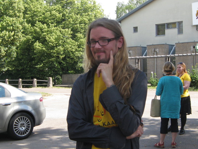 Perttu Kivilaakso Virojoella