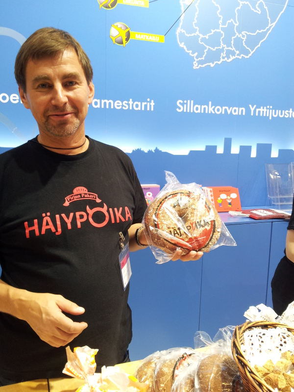 Pirjon Pakarin leipää.