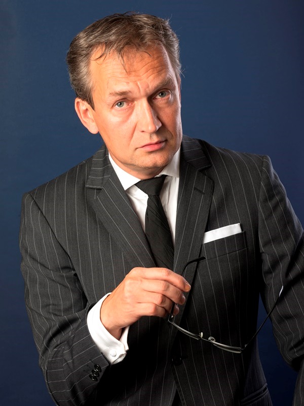 Asko Sahlberg. Kuva: WSOY