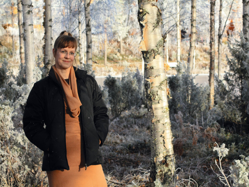 Kirjailija Sari Pöyliö