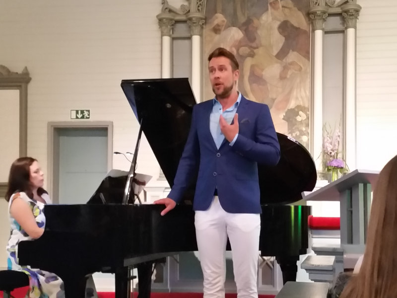 Waltteri Torikka Virolahden kirkossa