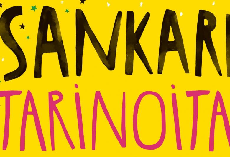 Kuvassa on keltaisella pohjalla sana sankaritarinoita.  Sankari -sana on kirjoitettu mustalla yläpuolelle ja tarinoita punaisella alapuolella. Kirjaimet on isoja tekstauskirjaimia.