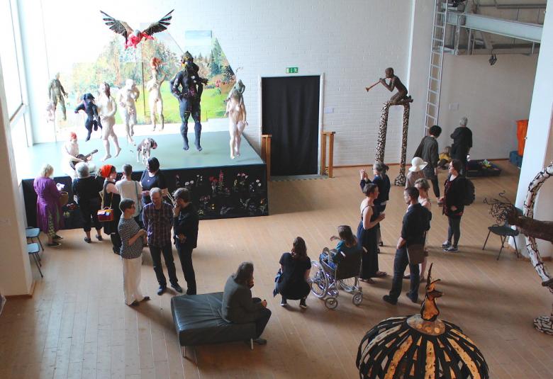 Yleiskuva Mäntän Kuvataideviikkojen päänäyttelypaikasta Pekilosta 