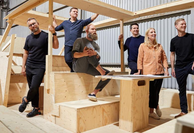 Aivan on monialainen, vuonna 2007 perustettu suunnittelutoimisto. Vuonna 2010 se sai Design Forum Finlandin jakaman Vuoden nuori muotoilija -palkinnon yhdessä Imu-muotoilijayhteisön kanssa. Aivanin kehitys lupaavasta nuoresta tulokkaasta suomalaisen muotoilukentän kansainvälistäkin nimeä saavuttaneeksi toimijaksi on poikkeuksellisen vahva. Kolme toimiston neljästä perustajajäsenestä, Jämsén, Mäkelä ja Sysiö, on edelleen mukana.  Aivanin keskeisiä liiketoiminta-alueita ovat brändi- ja tilasuunnittelu, tuotem