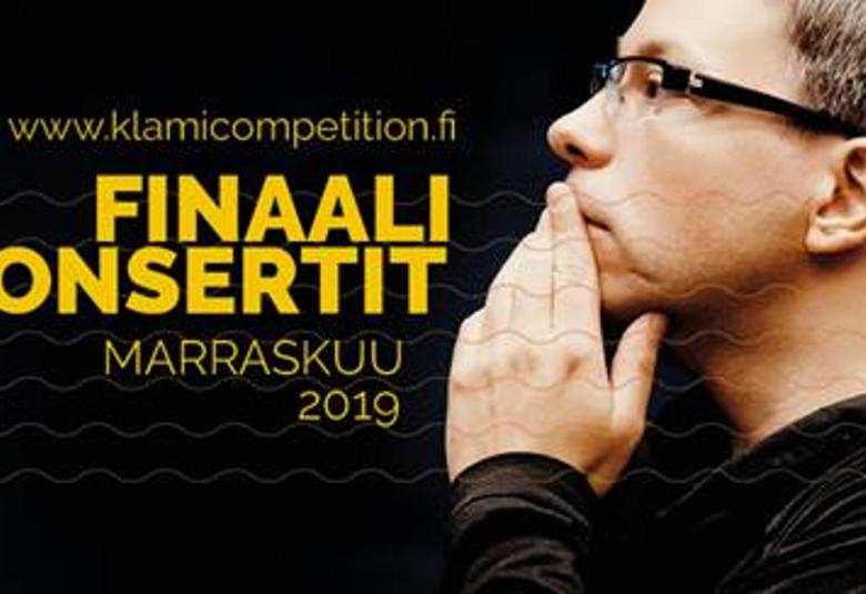 Kuvassa on teksti Finaalikonsertit ja www.klamicompetition.fi ja marraskuu 2019.  Kuvassa on vinottain kapellimestari Olari Eltsin johdolla.