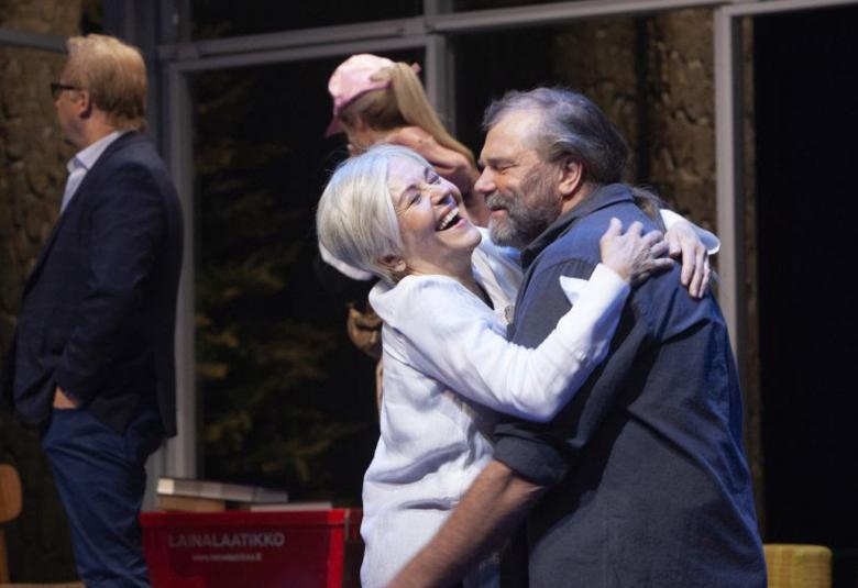 Riitta Havukainen, Kai Lehtinen, takana Heikki Sankari, Sanna-June Hyde – Kuvaaja @ Harri Hinkka 