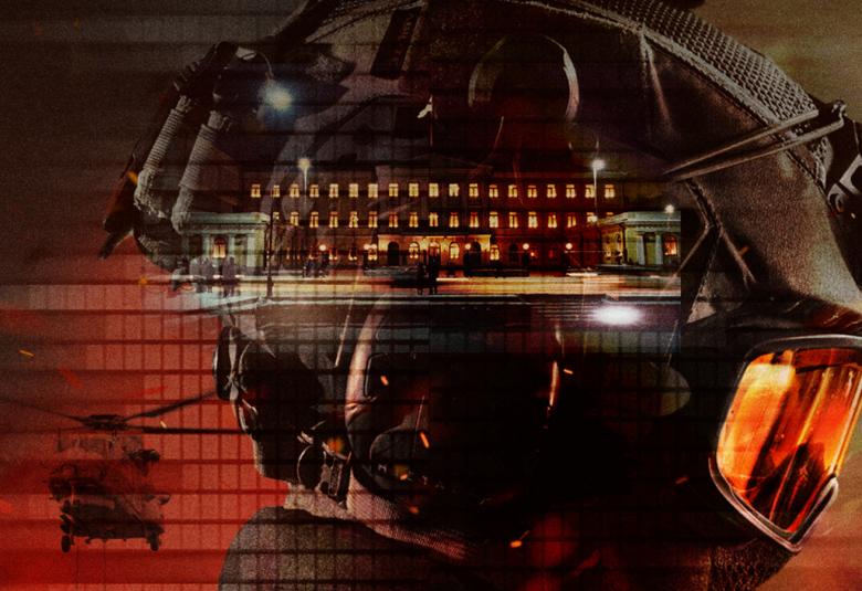 Kuvassa on sivukuva kypäräpäisestä hahmosta.  Kuvan sävy on tumma ja siinä on valopisteitä.