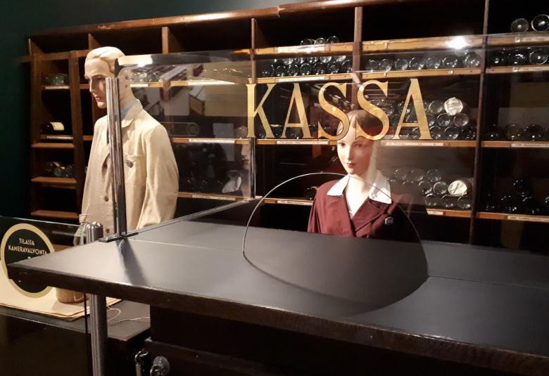 Kinin museokierroksen Oispa kaljaa osio oli kiva.