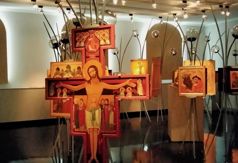 ONNIn museokaupasta ostetun Postin paketin kaunista kuvitusta.