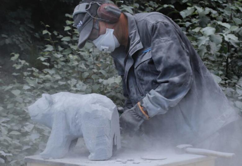 Juuassa 2.-4.7.2021 järjestettävän Suomen ensimmäinen Kivenveiston SM-kilpailun teemana on Villi Luonto.