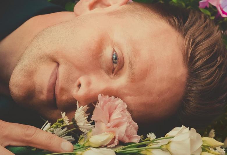 Reino Nordinin kesäkuva liittyy uuden singlen julkistamiseen juhannuksena 2021.