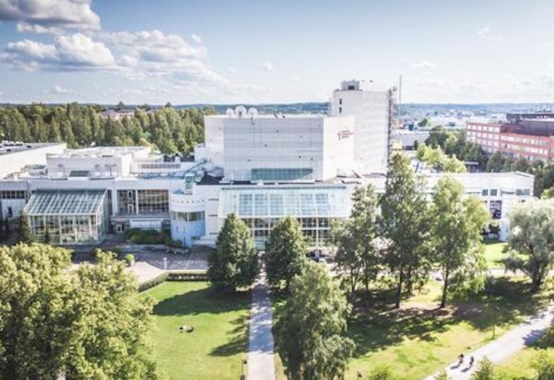 Tampereen Kirjamessut – Kirjafestarit 2021 järjestetään Tampere-talossa.