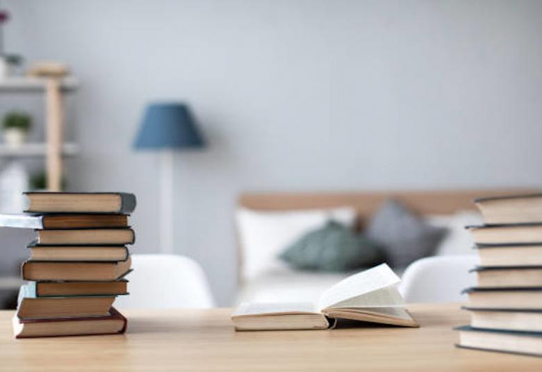 Kuvituskuva juttuun Mitä Suomi lukee syyskuu 2021 - katso listaus. 