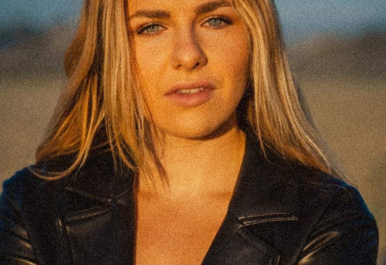 Laulaja Ilta on julkaissut 12.11.2021 uuden singlen nimeltään Taivas maan päällä, joka kertoo kaiken olevan nyt hyvin.