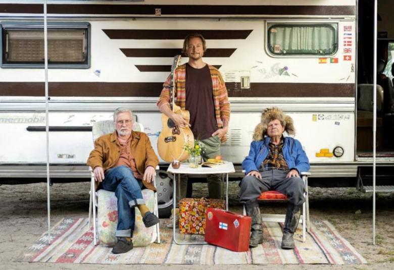 Syksyllä 2022 levitykseen tulevassa elokuvassa Mielensä pahoittaja Escorttia etsimässä esiintyy sivuosassa laulaja Ottona  Sami Haber.