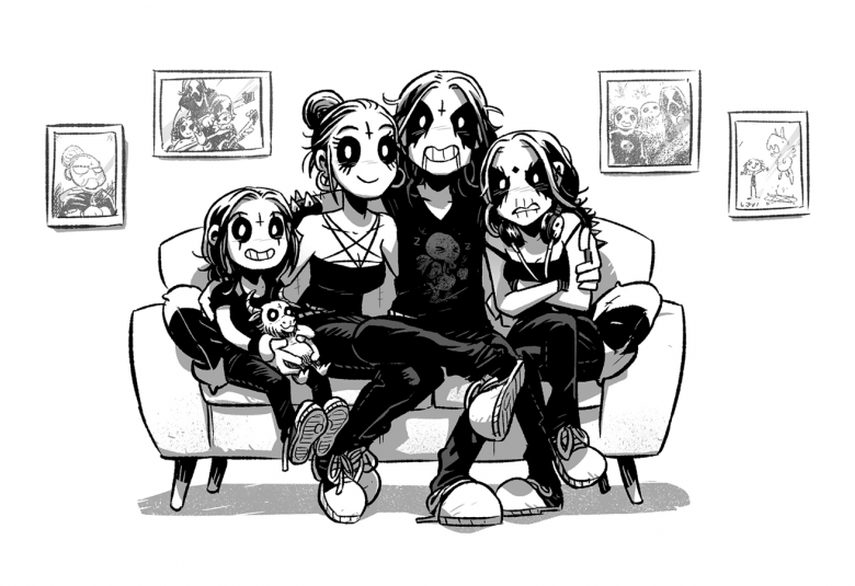 Kuvassa on musta-valkoinen piirroskuva perheestä, joka istuu sohvalla. Heitä on isä, äiti ja isompi sekä pienempi tytär molemmissa reunoissa. Seinillä on tauluja.