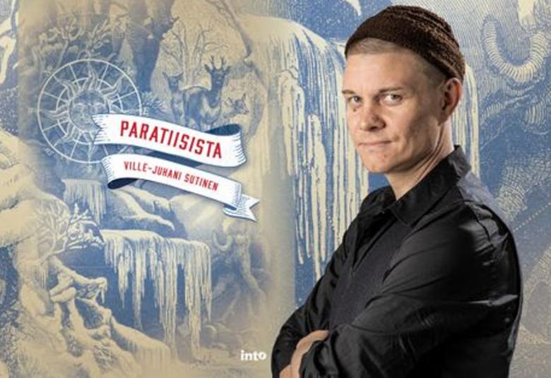 Kuvassa on taustalla kirjan kantta suurennettuna. Värinä on kellertävää ja vaalean sinistä. Kuvassa on jäätynyttä vesiputousta ja siinä jääätyneitä oksia sekä kolme kaurista. Kuvan etualalla on kirjailija Ville-Juhani Sutinen puolivartalokuvassa. Hänellä on musta paita ja pipo päässään.