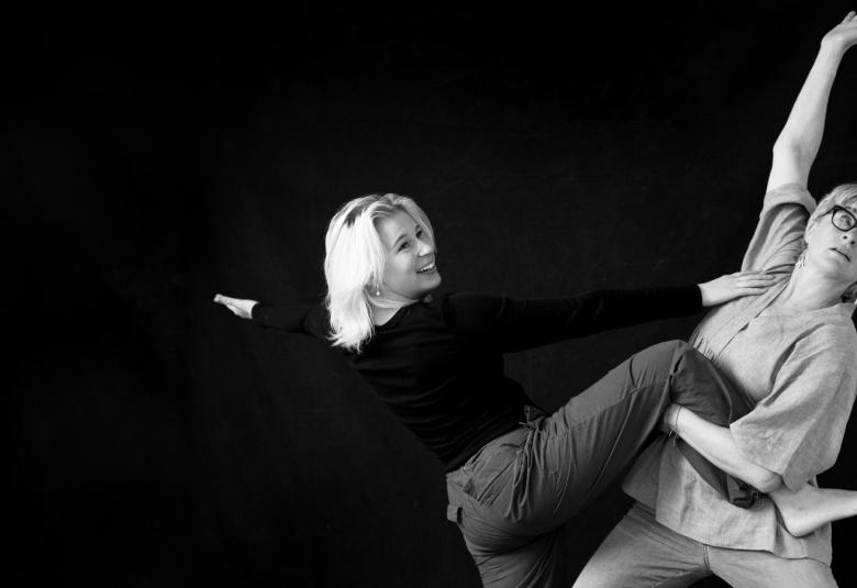 Hanna Brotheruksen uutuusteos Äitini, tyttäreni käsittelee elämän haurainta ja vahvinta suhdetta