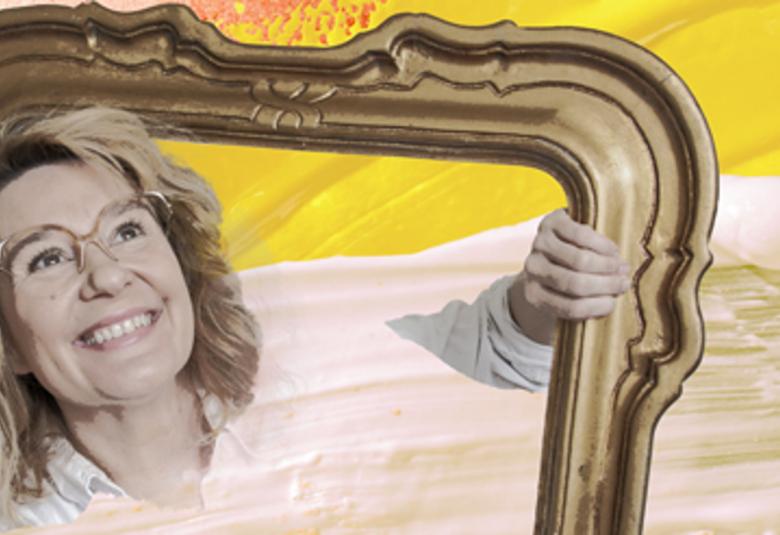 Kuvassa on oikealla tummasti tummahiuksisen Jackien kasvot. Tausta on oranssi ja siinä lukee ylhäältä alaspäin Jackie.