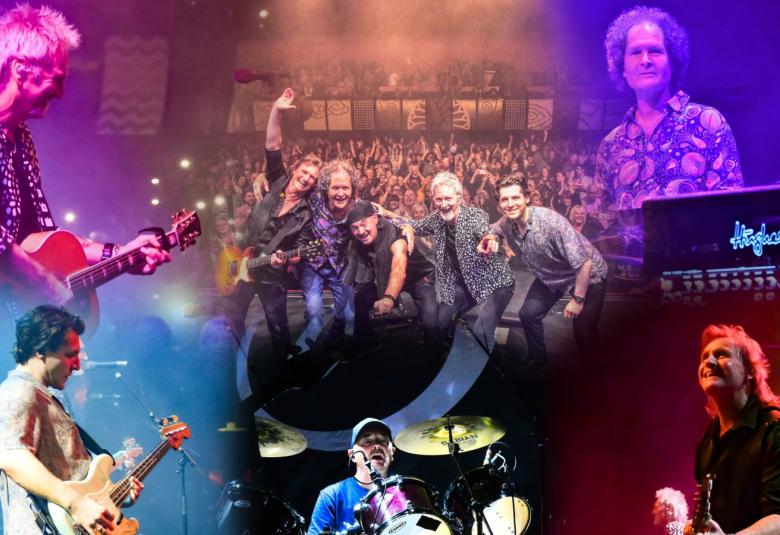 Kuvassa ovat bändin jäsenet eri kulmissa soittamassa. Niissä on sinertävää ja punertavaa taustaa. Keskellä ovat bändin jäsenet lavalla  rivissä ja taustalla on yleisöä ruskehtavan sävyisessä kuvassa.