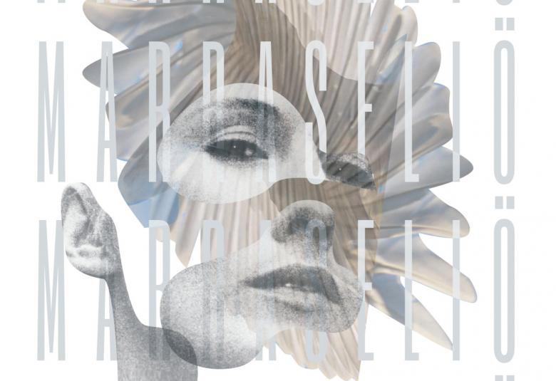 Kuvassa on harmaalla naisen kasvot piirroskuvana ja kasvot ovat epätäydelliset. Kuva on osa kirjan kannesta.