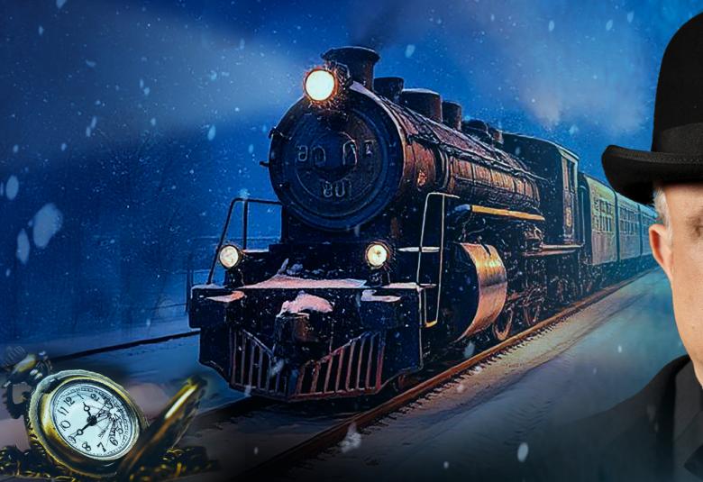 Kuvassa on vanhan junan musta veturi ja ympärillä on tumman sininen yötaivas ja lumisadetta. Oikealla on Kristo Salmisen kasvoista puolet ja vasemmassa kulmassa on taskukello.