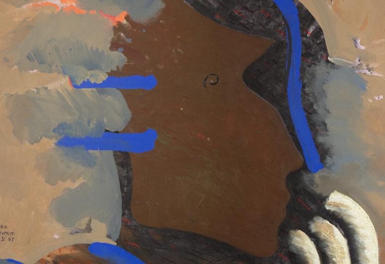 Kuvassa on teos, jossa on kellertävän ruskeata, pilvimäistä harmaata ja ruskeata väripintaa. Alhaalta tulee kolme sormimaista, valkoista koukkua ja oikealla harmaan ruskeaa pintaa.