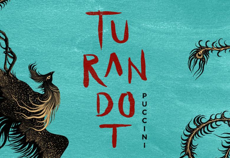 Kuvassa on turkoosilla pohjalla maalattu vasemmalla ruskea riikinkukko ja keskellä punaisin kirjaimin Turandot jaettuna neljälle riville. Vasemmalla on riikinkukon pyrstöä.