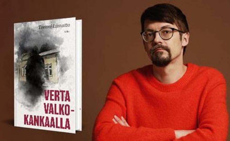 Kuvassa on vasemmalla kirjan kansi ja siinä on puinen vaalea puutalo ja sen edessä iso, tumma haamu sekä oikeassa alalaidassa kirjan nimi Verta valkokankaalla. Oikealla istuu tommi Liimatta ja hänellä on punainen paita päällään. Taista on ruskea.