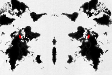 Kuvassa on musta-valkoinen maailmankartta, joka on jaettu keskeltä siten, että maailma on jaettu kahtia symmetrisiksi mantereiksi kaksiulotteisina.